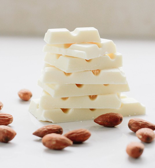 Шоколад белый весовой Шоколад белый весовой